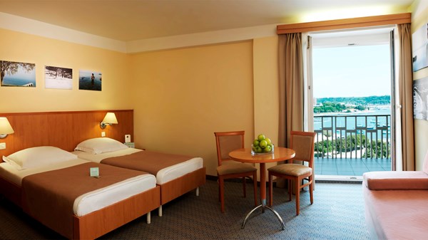 Act-ION Hotel Neptun 4*