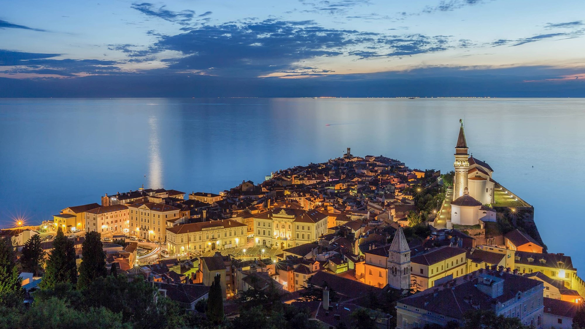 ENTDECKEN SIE PIRAN
